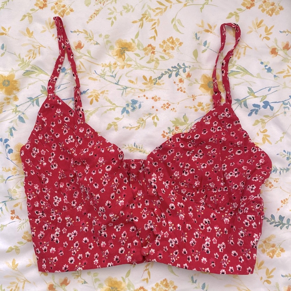 PRINCESS POLLY CAMISOLE FLORAL CROP TOP